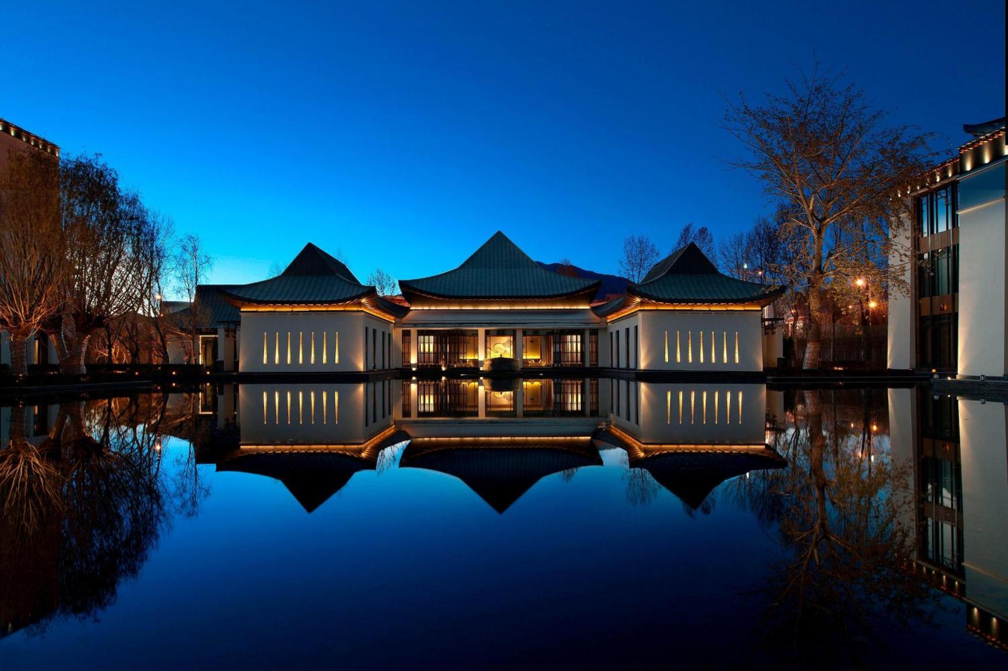The St. Regis Lhasa Resort Exterior photo