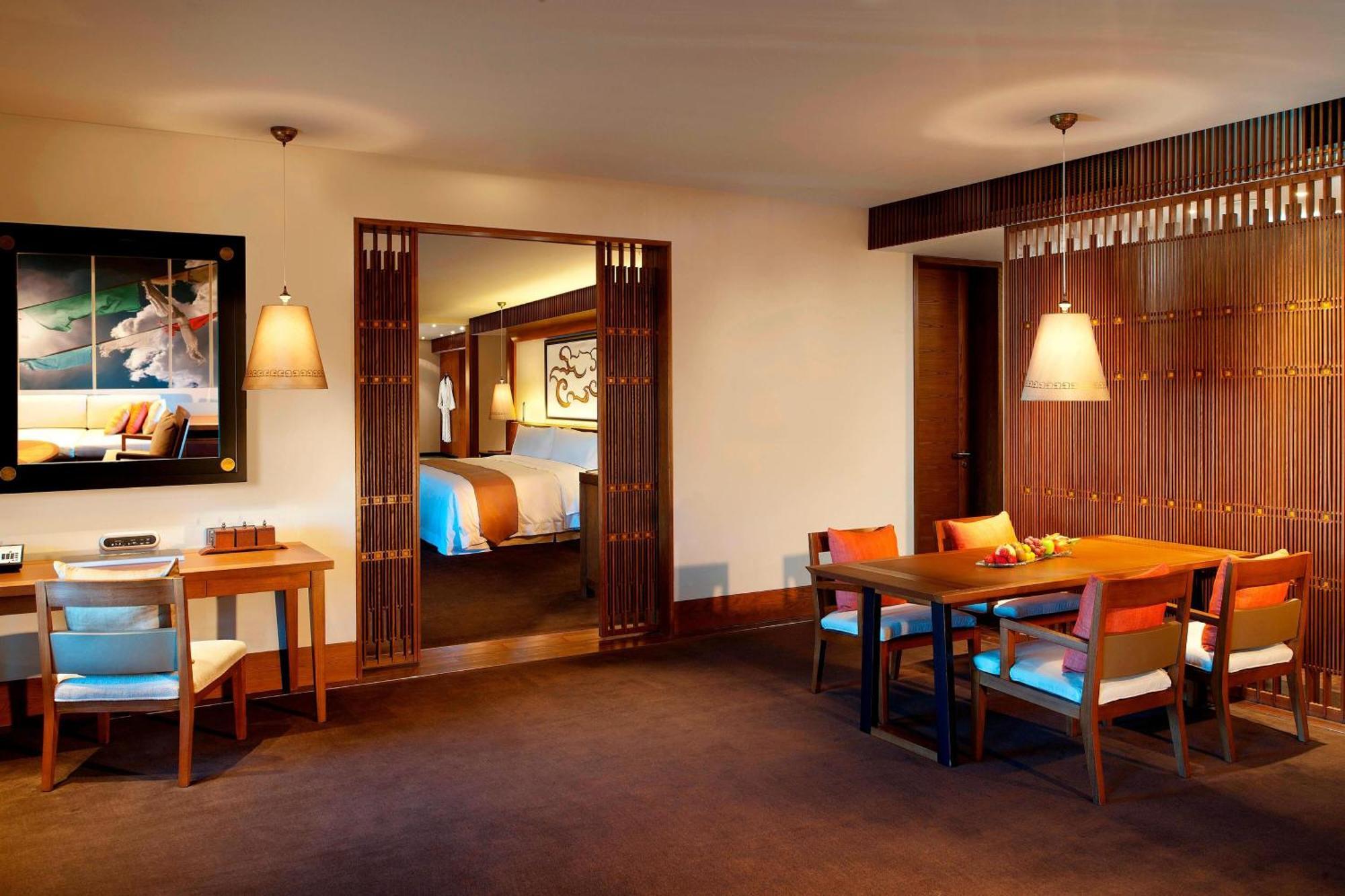 The St. Regis Lhasa Resort Exterior photo